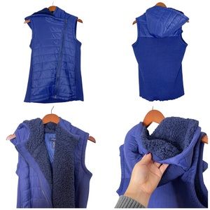 ANNA CAI Ribbed Knit Sherpa Hooded Full Zip Vest size M Navy Blue